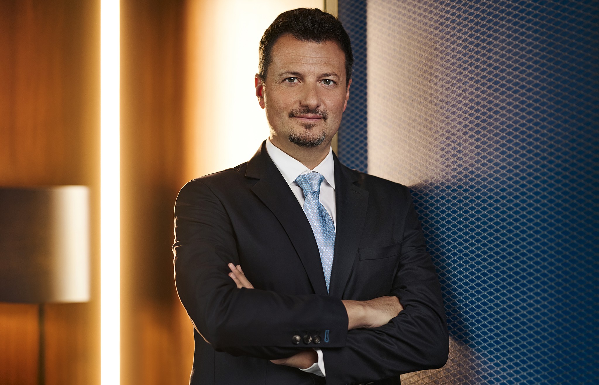 Benjamin Lakatos Czech Article